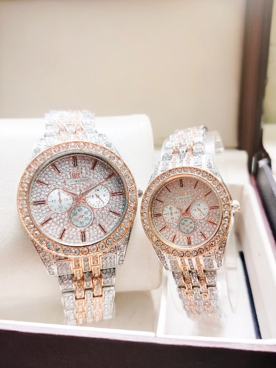 Couple Diamonds Stone Watch